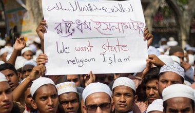 Bangladeshi Islamists protest in 2016 against "mockery" of Islam.
