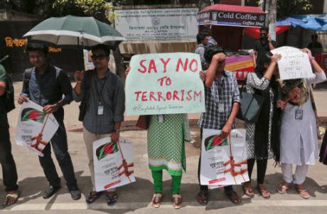 Bangladeshi students and teachers protest against terrorism in 2016. (AP/Press Association)