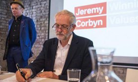 Labour leader Jeremy Corbyn and Richard Barbrook during Labour's Digital Democracy Manifesto launch. August 30, 2016.