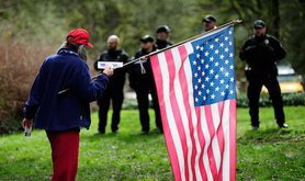 Trump supporter, Lake Oswego, Ore., March 4, 2017. Alex Milan Tracy/SIPA USA/PA Images. All rights reserved.