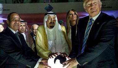 US President Trump and Saudi King Abdul Aziz