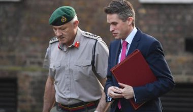 Defence Secretary Gavin Williamson and vice chief of the defence staff, General Sir Gordon Messenger arrive in Downing Street, L