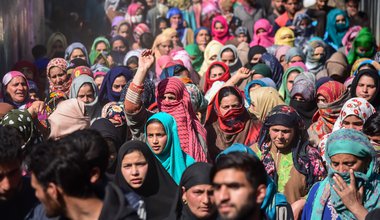 Kashmiri women protesters