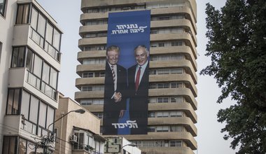 Banner of Benjamin Netanyahu and Donald Trump seen on the head quarter building of the Likud party, 9 April 2019