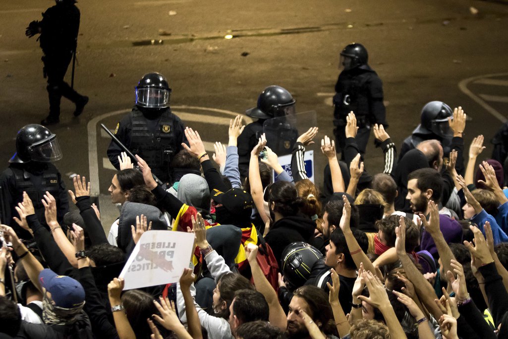 Protesters occupy Barcelona airport, after Catalonian independence leaders are sentenced, Octber 2019.