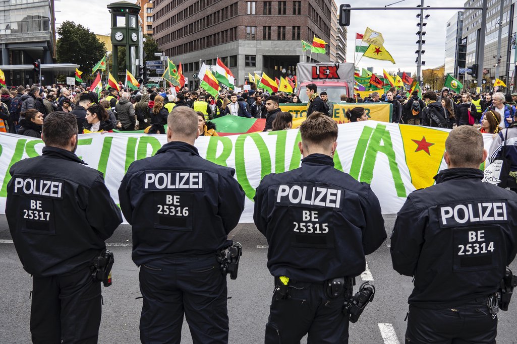 Police in Berlin confront Kurdish demonstration against the Turkish military offensive, October 19, 2019.