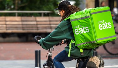 Uber eats delivery driver