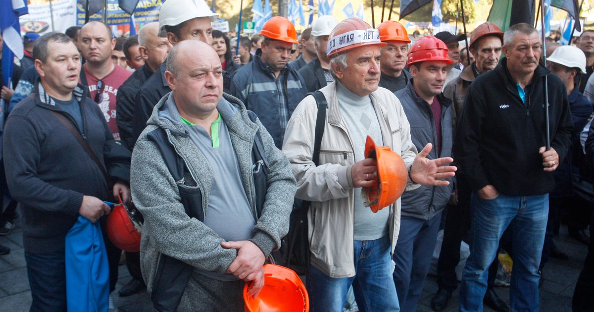 Ukraine government risks opening ‘Pandora’s box’ for workers