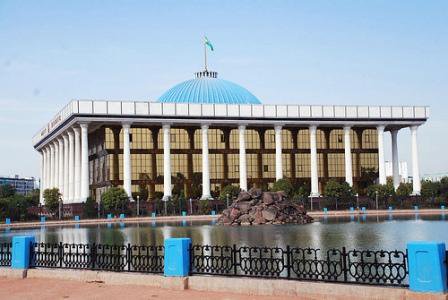 Parliament building Uzbekistan