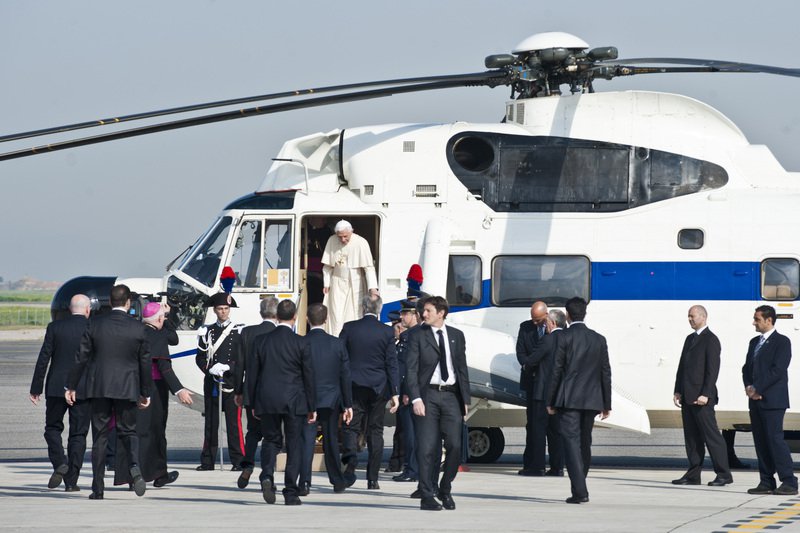Pope Benedict leaving Rome