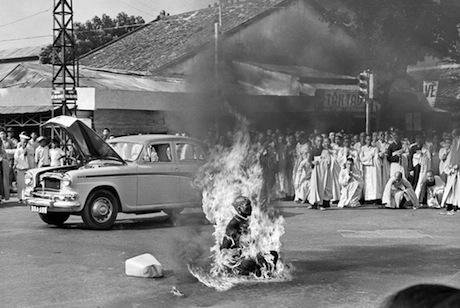 Quang Duc burns himself to death in protest against South Vietnamese government. AP Photo:Malcolm Brown:Flickr. Some rights reserved:jpg.jpg