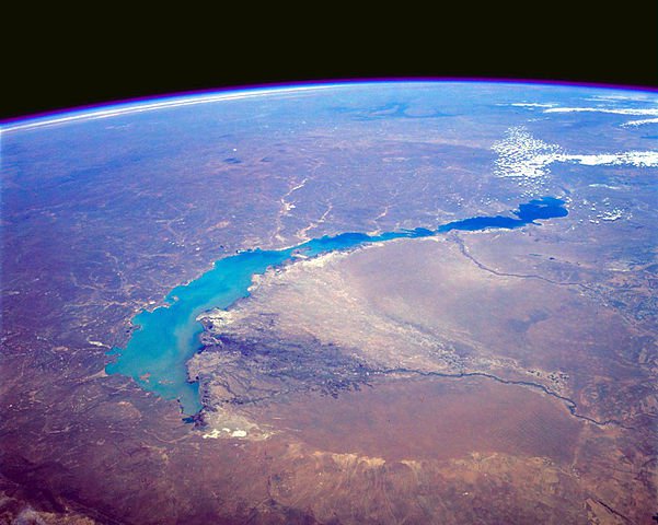 STS039-085-00E_Lake_Balkhash,_Kazakhstan_April_1991 wiki - NASA_0.jpg