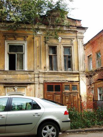 Old Saratov needs renovation