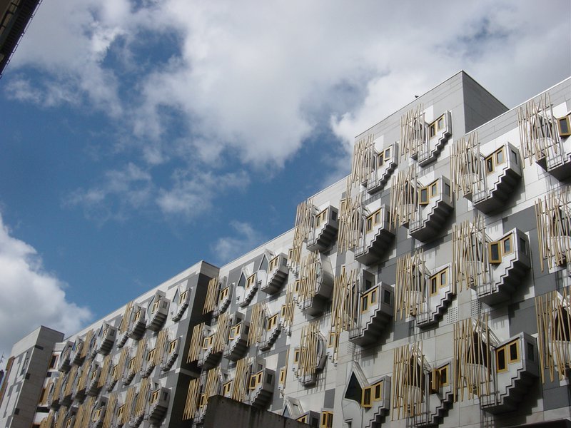 The Scottish Parliament, where the SNP are on course to win an historic third term (wikimedia)
