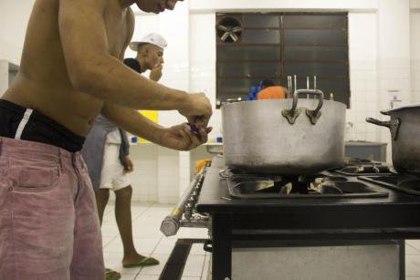 Students preparing dinner during an occupation of Colégio Estadual Visconde de Cairu in Méier_ Rio de Janeiro in May 2016_0.jpg