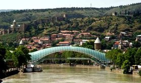 Freedom Bridge, Tbilisi