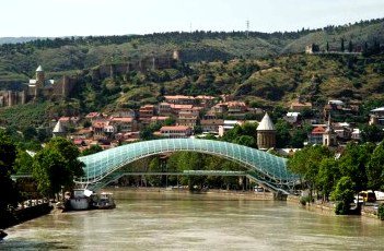Freedom Bridge, Tbilisi
