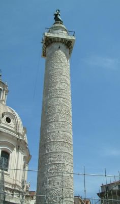 Trajan&#039;s column. Wikimedia Commons