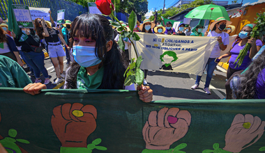 Salvadoran women on the Global Day of Action for Abortion, 28 September. Photo: Camilo Freedman/Zuma Press Inc/Alamy Stock Photo. All rights reserved