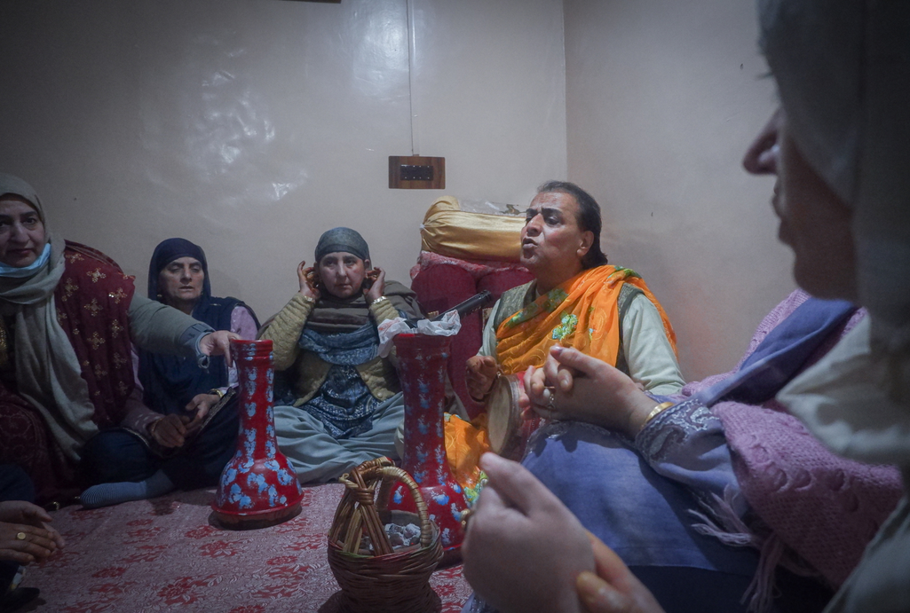 1025px x 691px - A glimpse into the lives of transgender people in Kashmir | openDemocracy