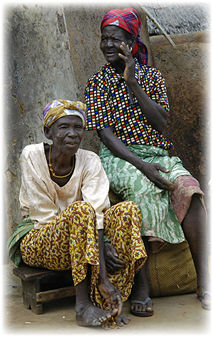 Women_in_Gambaga_308.png