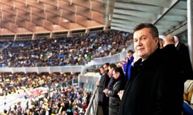 Yanukovych_Football