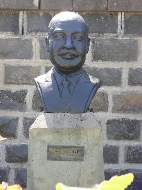 Bust of Ziya Gökalp, founding father of Turkish sociology, Diyarbakir. 