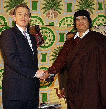blairgadshake_415x425.jpg