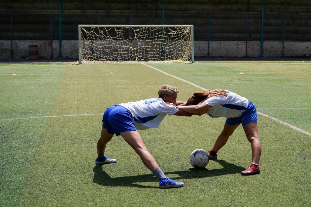 Emperatriz García (left) and a teammate during training, 2 February 2021. Photo: Yadira Pérez