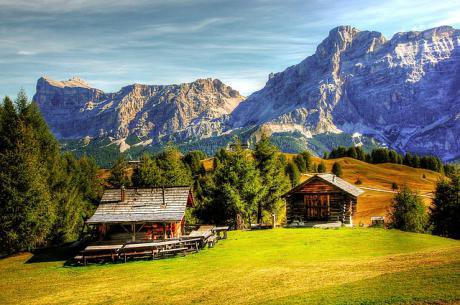 maxpixel.freegreatpicture.com-View-Italy-Dolomites-South-Tyrol-Mountains-Alpine-2383962.jpg